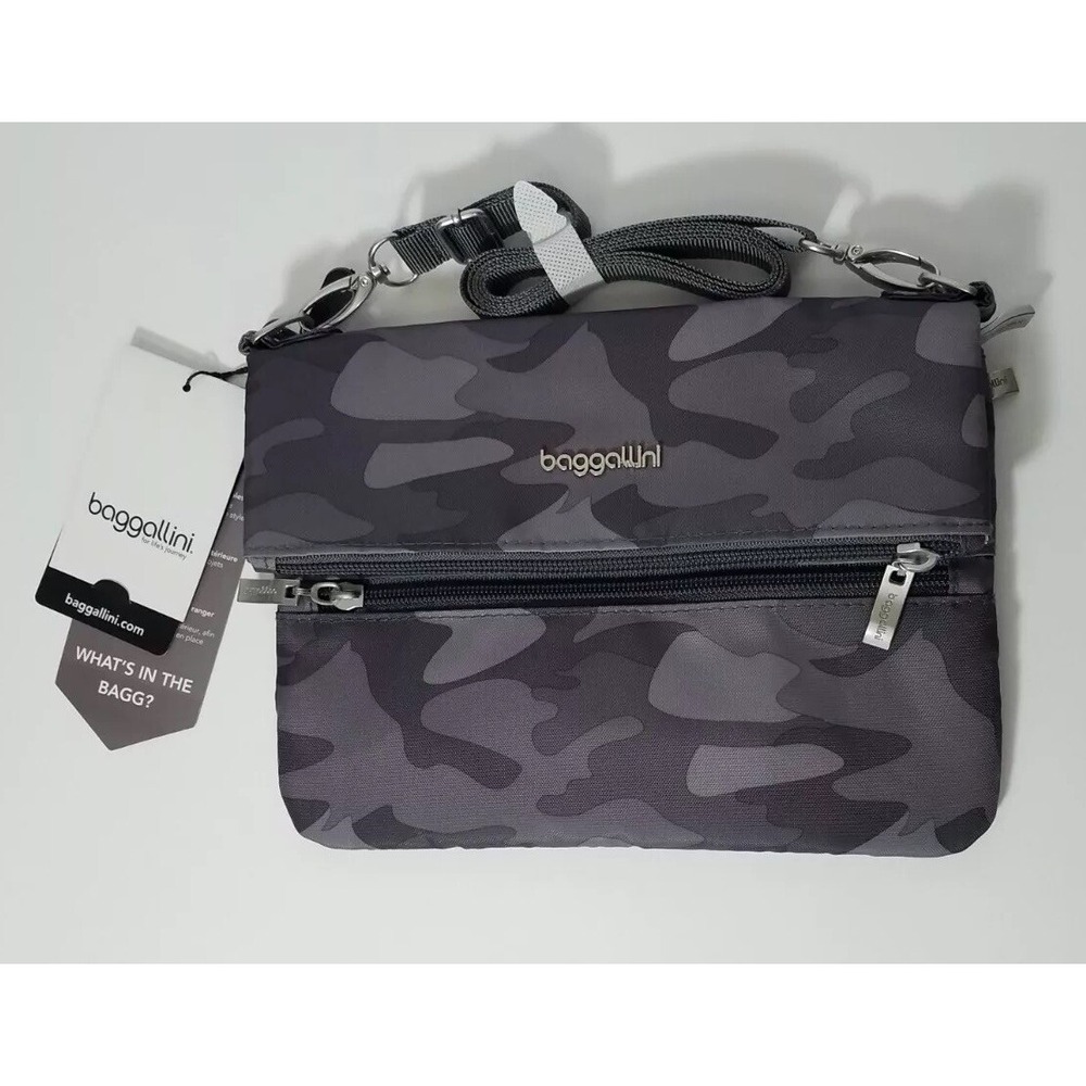 Baggallini Women Flip Zip Crossbody Shoulder Bag Gray Camo Water Resistant NEW